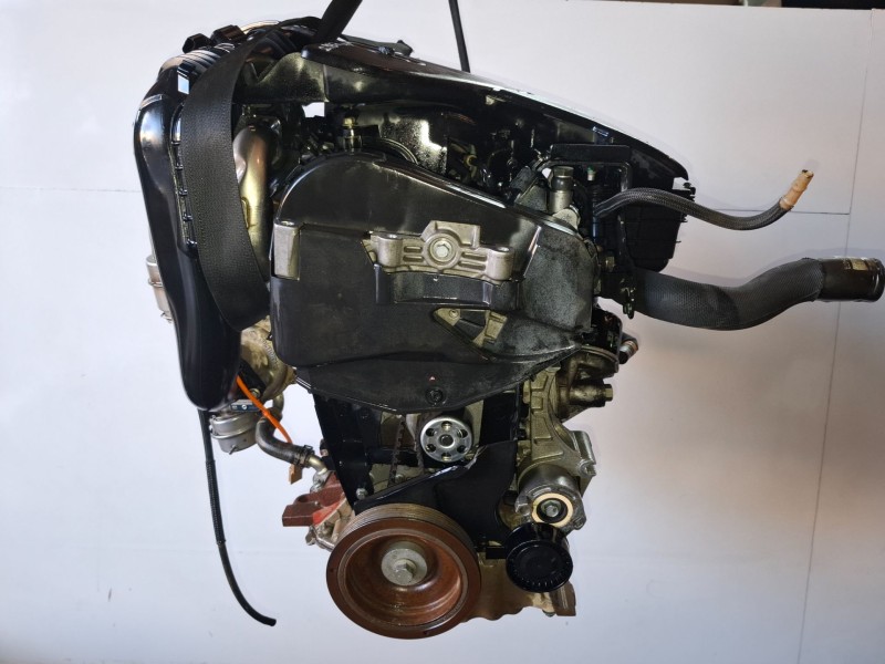 Recambio de motor completo para dacia duster i k9k898 referencia OEM IAM K9K898  