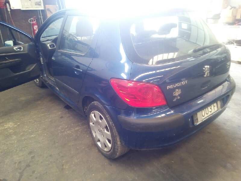 peugeot 307 berlina (s2) del año 2006