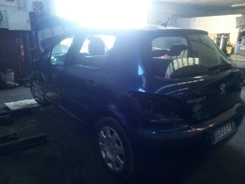 peugeot 307 berlina (s2) del año 2006