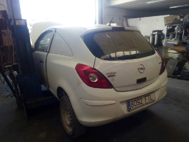 opel corsa d del año 2007