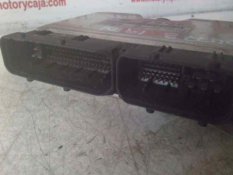 Recambio de centralita motor uce para » otros... modelos referencia OEM IAM 0281010062/038906012AT  