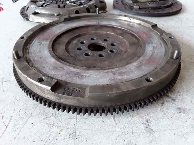 Recambio de kit embrague para ford focus berlina (cak) referencia OEM IAM   