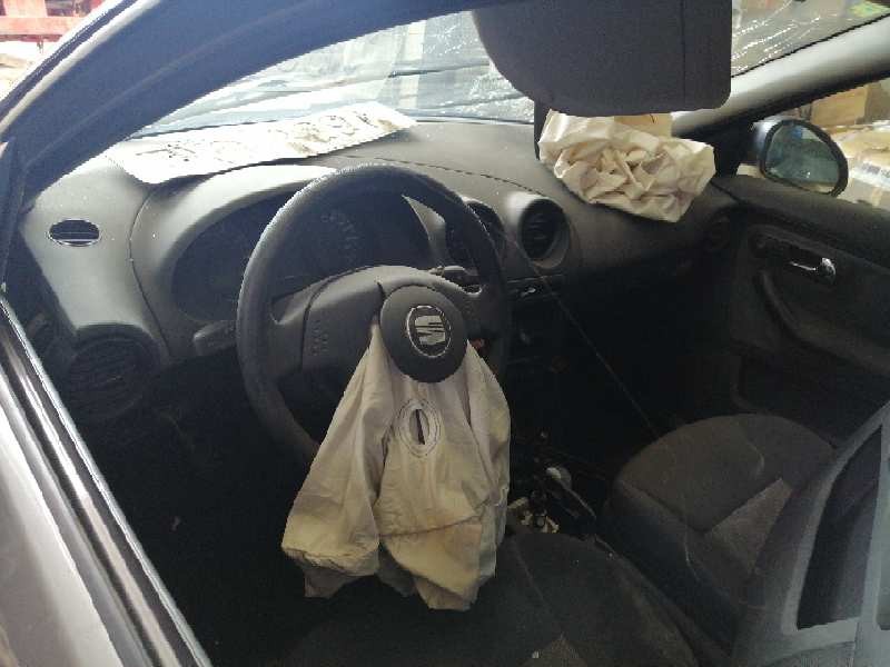 seat cordoba berlina (6l2) del año 2004