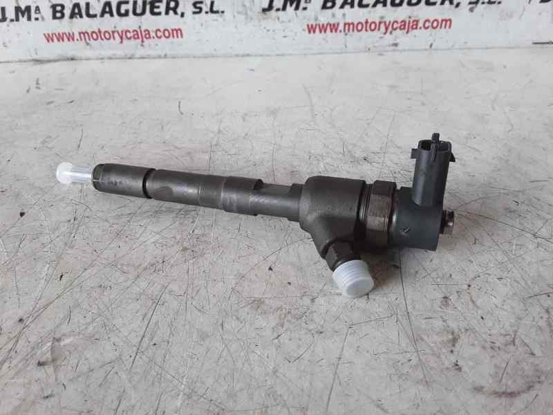 Recambio de inyector para » otros... modelos referencia OEM IAM 0445110083  