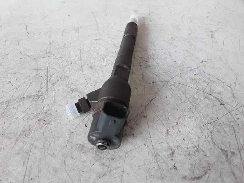 Recambio de inyector para » otros... modelos referencia OEM IAM 0445110083  