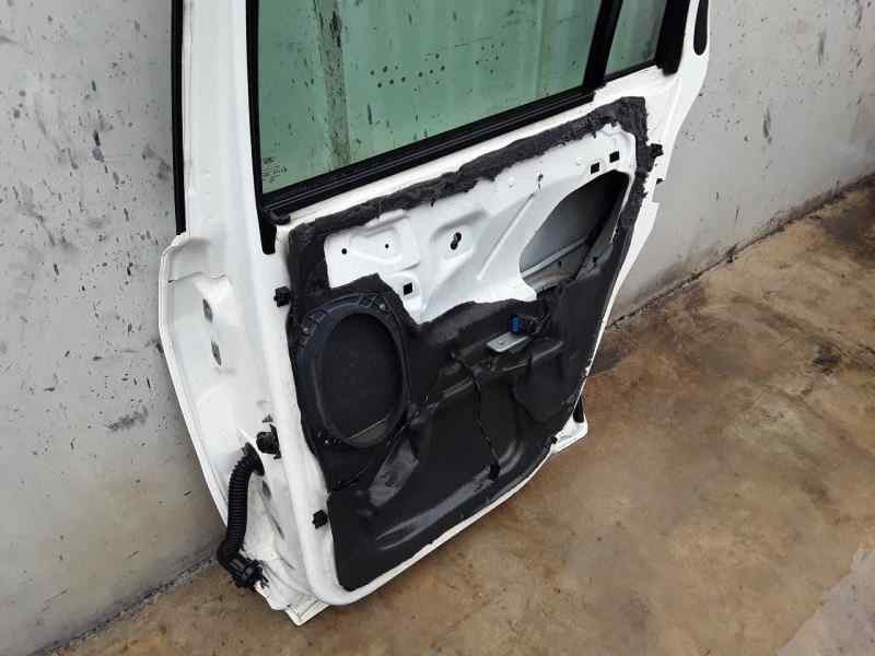 Recambio de puerta trasera derecha para » otros... modelos referencia OEM IAM   