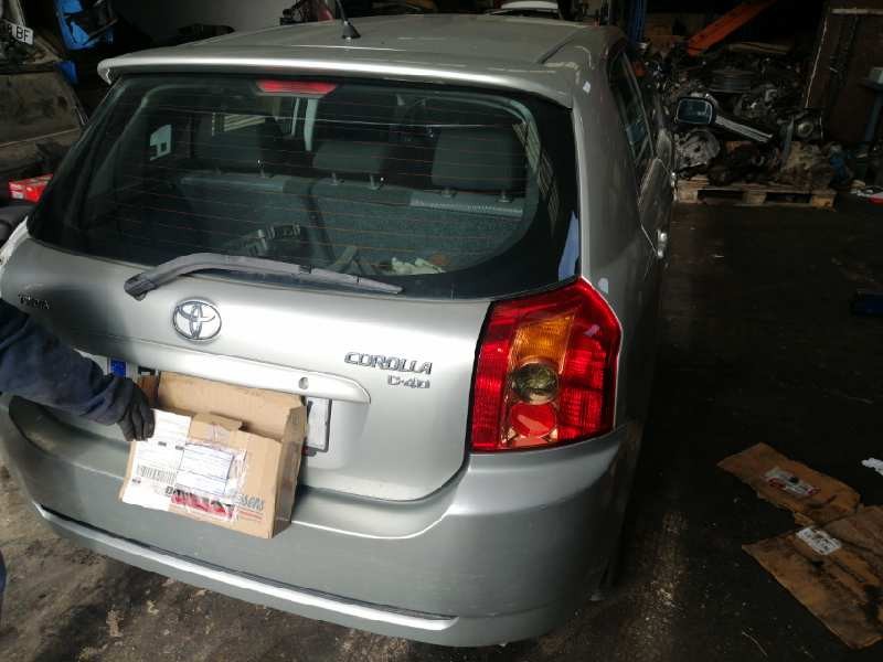 toyota corolla (e12) del año 2006