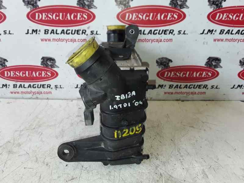 Recambio de intercooler para » otros... modelos referencia OEM IAM 6Q0145804A  