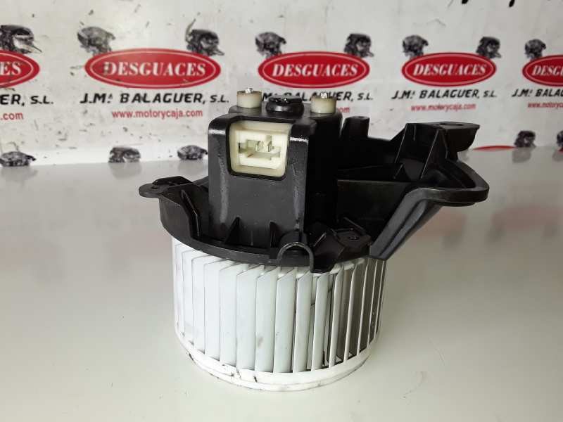 Recambio de ventilador calefaccion para fiat iii evo punto (199) 169a4000 referencia OEM IAM 164230100  
