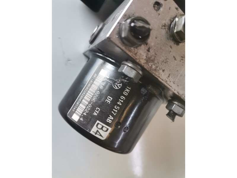 Recambio de abs para volkswagen golf v (1k1)(10.2003) bkd referencia OEM IAM 1K0614517AB/1K0907379AB  