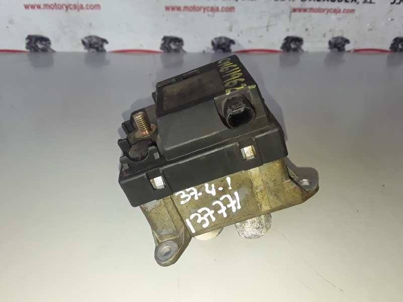 Recambio de caja precalentamiento para mercedes-benz clase c (bm 203) berlina referencia OEM IAM A0001591504  