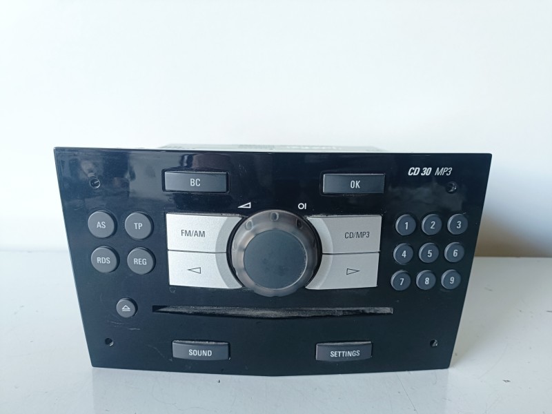 Recambio de sistema audio / radio cd para » otros... modelos z13dt referencia OEM IAM 497316088  
