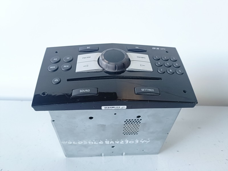 Recambio de sistema audio / radio cd para » otros... modelos z13dt referencia OEM IAM 497316088  