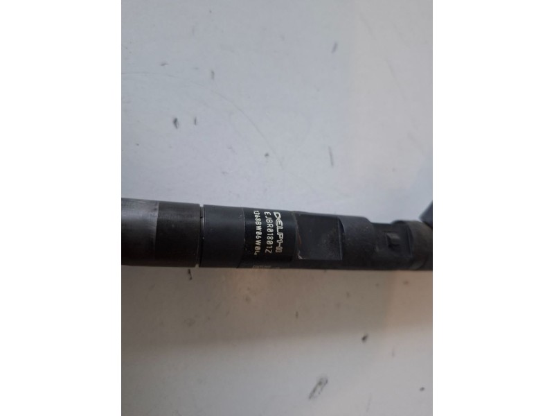 Recambio de inyector para renault kangoo i (f/kc0) k9k702 referencia OEM IAM EJBR01801Z  