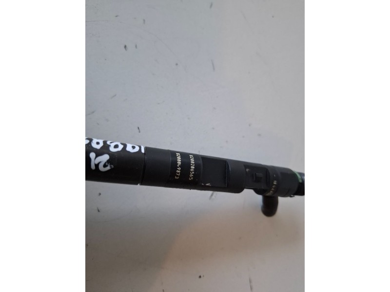 Recambio de inyector para renault kangoo i (f/kc0) k9k702 referencia OEM IAM EJBR01801Z  