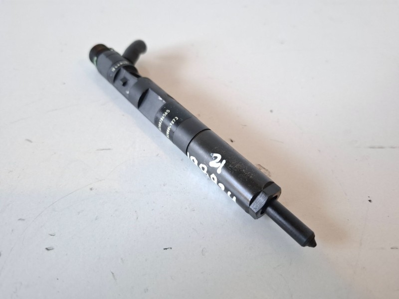 Recambio de inyector para renault kangoo i (f/kc0) k9k702 referencia OEM IAM EJBR01801Z  