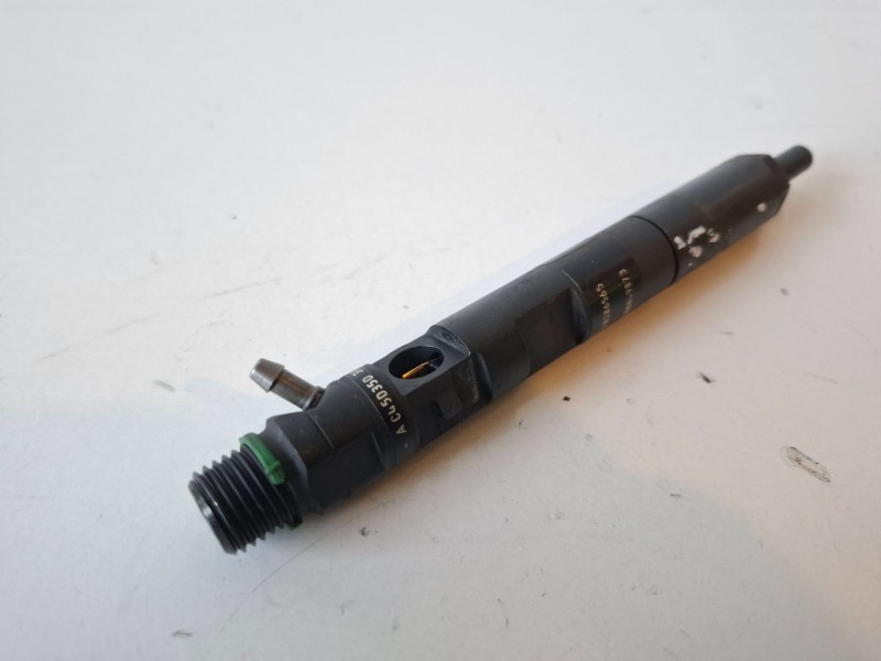 Recambio de inyector para renault kangoo i (f/kc0) k9k702 referencia OEM IAM EJBR01801Z  