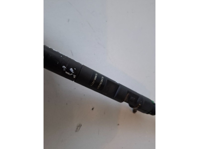 Recambio de inyector para renault kangoo i (f/kc0) k9k702 referencia OEM IAM EJBR01801Z  