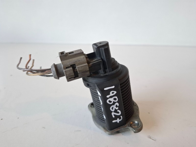 Recambio de valvula egr para renault kangoo i (f/kc0) k9k702 referencia OEM IAM H7700107471  