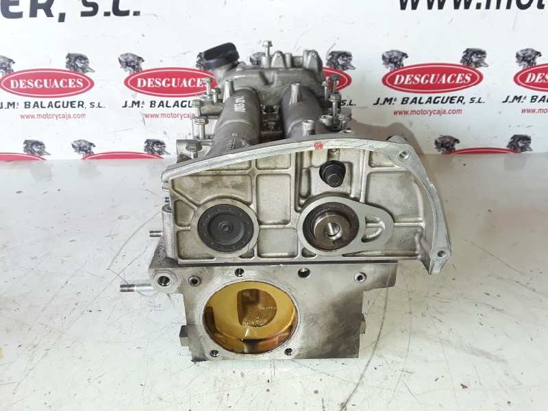 Recambio de culata para opel insignia berlina a20dth referencia OEM IAM 55571949/55565668  