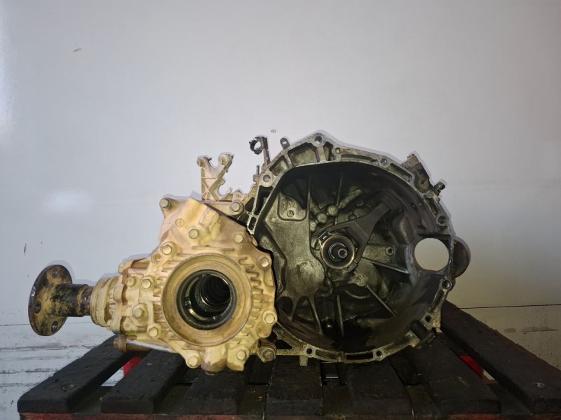 Recambio de caja cambios para nissan x-trail (t30) yd22 referencia OEM IAM   