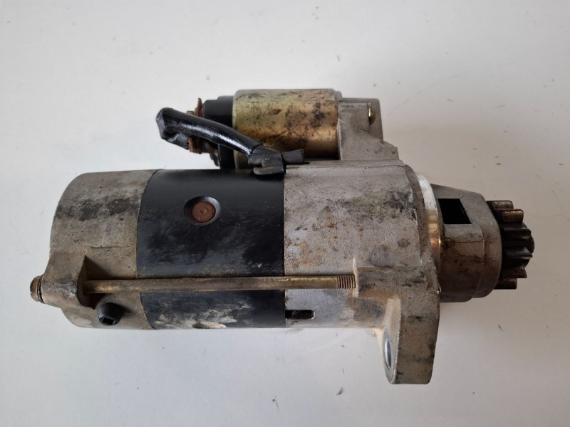 Recambio de motor arranque para nissan x-trail (t30) yd22 referencia OEM IAM CGB23916  