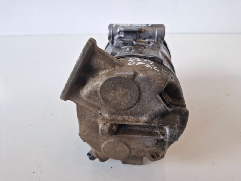 Recambio de compresor aire acondicionado para opel corsa d a13dtc referencia OEM IAM 55703721  