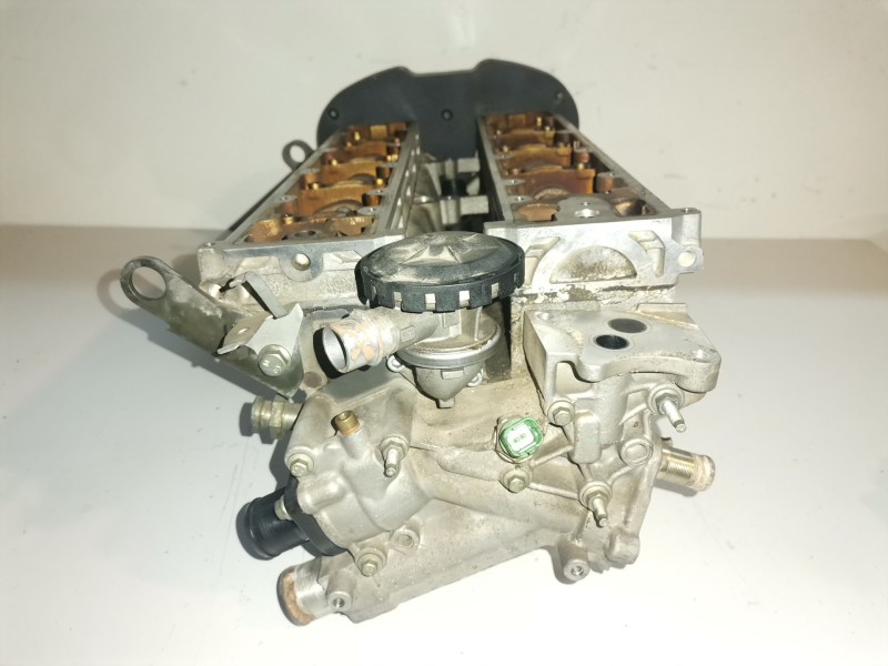 Recambio de culata para peugeot 206 rfn referencia OEM IAM   
