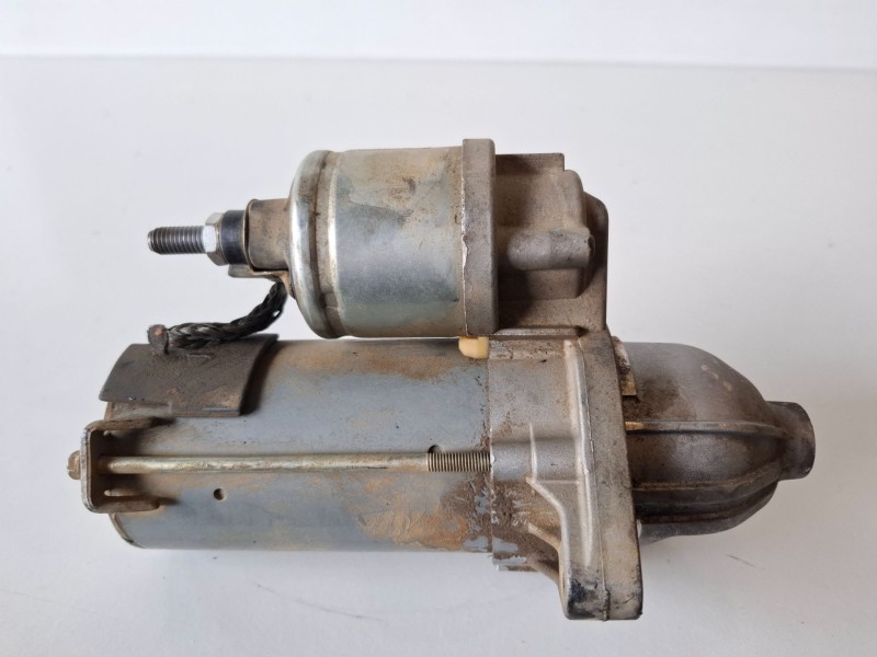 Recambio de motor arranque para opel combo d 263a2000 referencia OEM IAM D6G321  