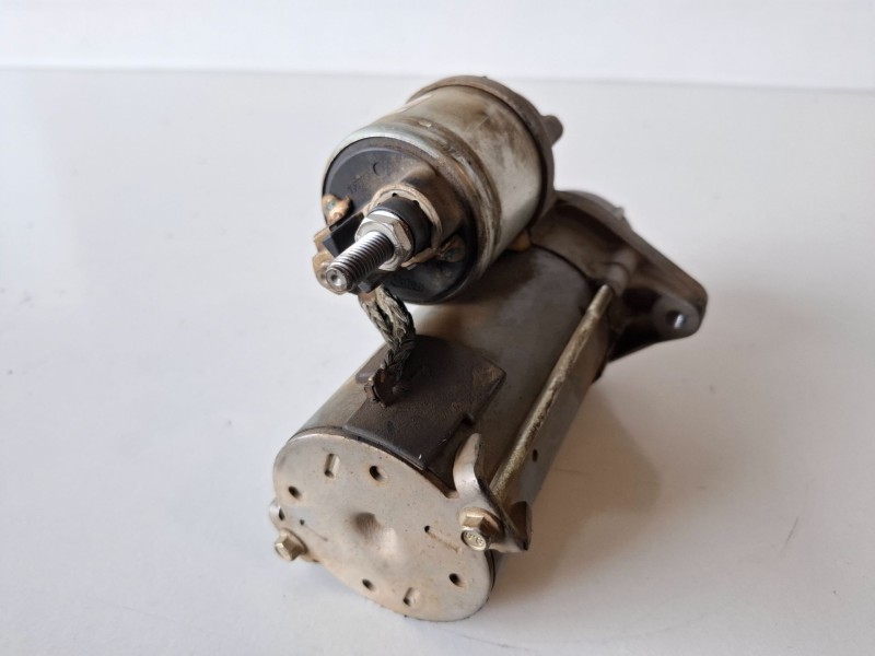 Recambio de motor arranque para opel combo d 263a2000 referencia OEM IAM D6G321  