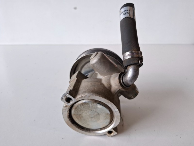Recambio de bomba direccion para opel combo d 263a2000 referencia OEM IAM 28260427  