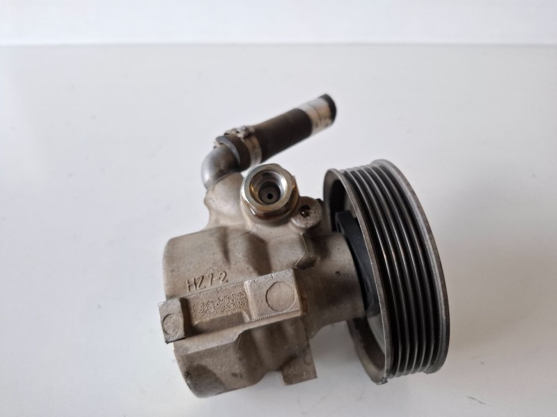 Recambio de bomba direccion para opel combo d 263a2000 referencia OEM IAM 28260427  