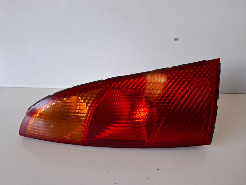 Recambio de piloto trasero izquierdo para ford focus berlina (cak) fydb referencia OEM IAM   