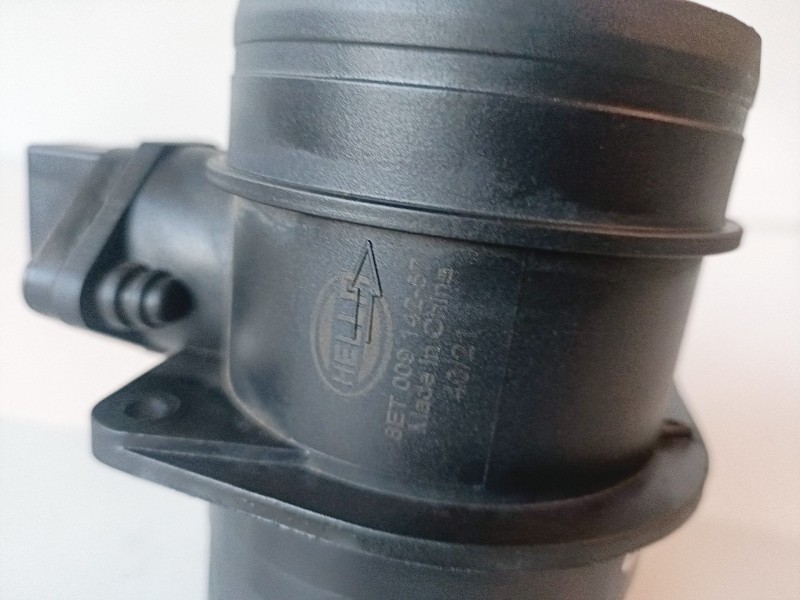 Recambio de caudalimetro para seat leon (1p1) bkd referencia OEM IAM 8ET00914257  