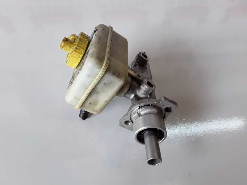 Recambio de bomba freno para seat leon (1m1) arl referencia OEM IAM 21027099  