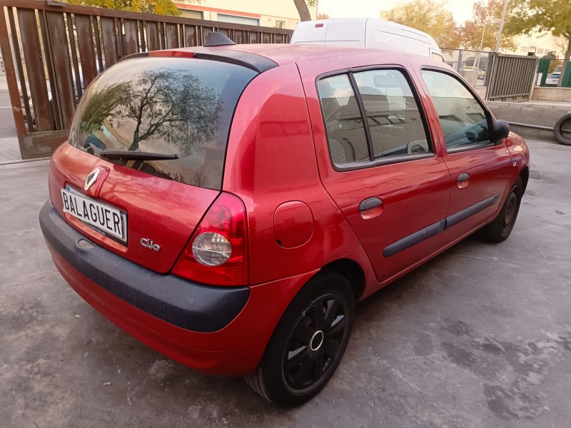 renault clio ii fase ii (b/cb0) del año 2004
