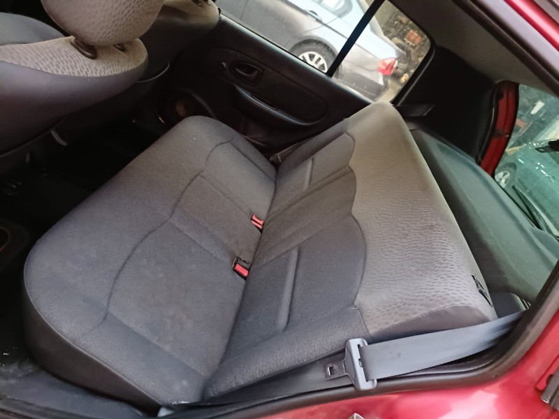 renault clio ii fase ii (b/cb0) del año 2004