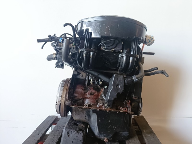 Recambio de motor completo para volkswagen polo iii (6n1) aee referencia OEM IAM AEE  