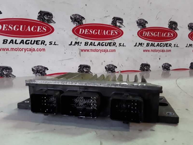 Recambio de centralita motor uce para renault clio iii k9k766 referencia OEM IAM 8200399038/8200619409  