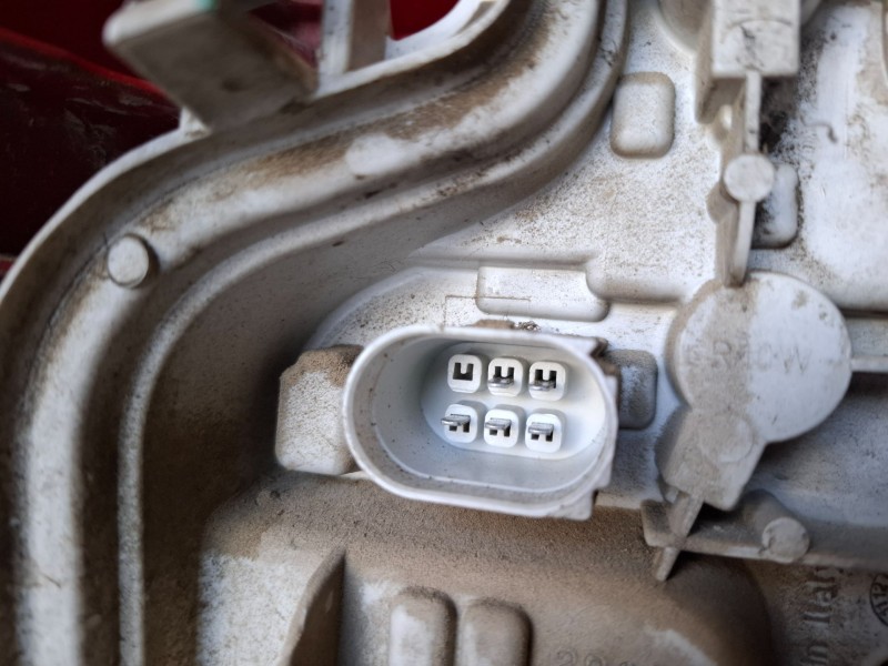 Recambio de piloto trasero derecho para audi a3 (8p1) bls referencia OEM IAM 8P0945096  