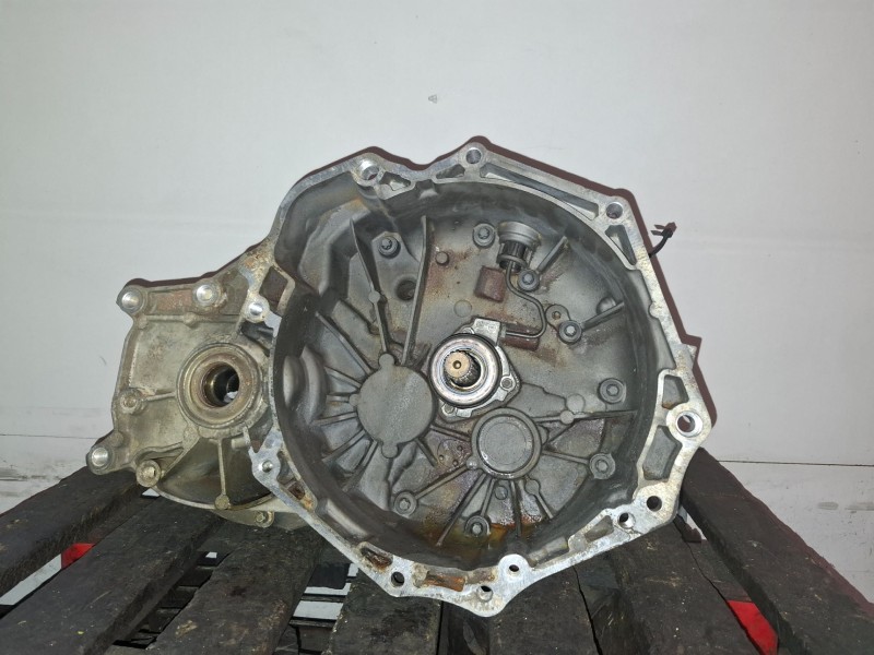 Recambio de caja cambios para opel astra h gtc z17dth referencia OEM IAM   