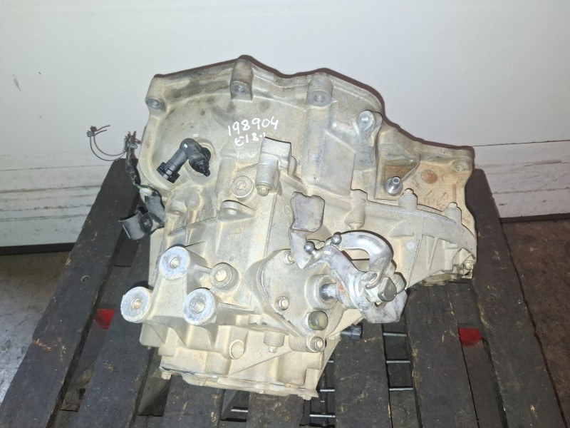 Recambio de caja cambios para opel astra h gtc z17dth referencia OEM IAM   