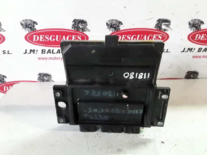 Recambio de centralita motor uce para renault clio iii k9k766 referencia OEM IAM 8200399038/8200619409  