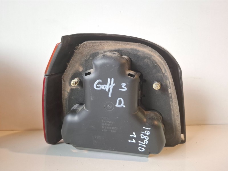 Recambio de piloto trasero derecho para volkswagen golf iii (1h1)(11.1991) aek referencia OEM IAM 1H6945112B  
