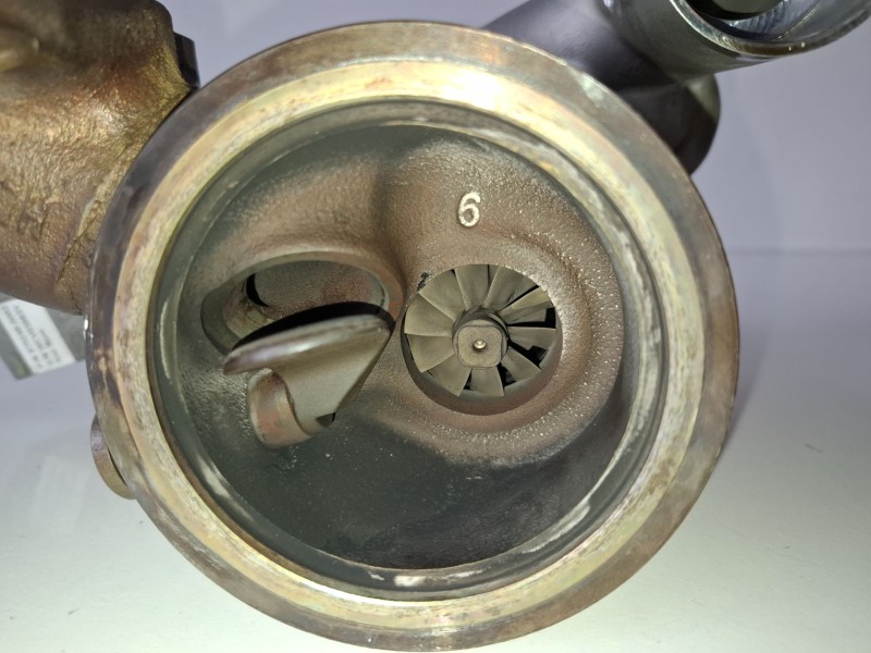 Recambio de turbocompresor para citroen c5 aircross hn05 referencia OEM IAM 9825982080  