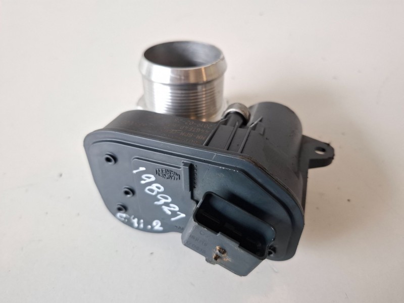 Recambio de caja mariposa para citroen c5 aircross hn05 referencia OEM IAM 9801942080  