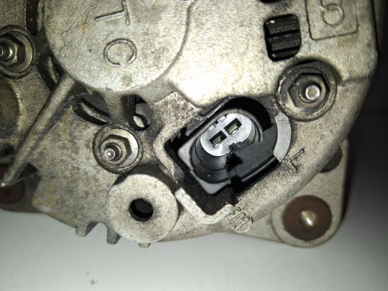 Recambio de alternador para seat leon (1m1) arl referencia OEM IAM 028903029G  