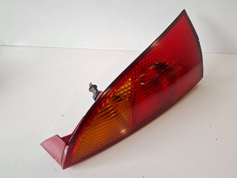 Recambio de piloto trasero izquierdo para ford focus berlina (cak) fydb referencia OEM IAM 1M5113405A  