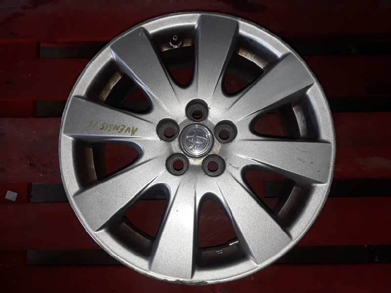 Recambio de juego llantas para toyota avensis berlina (t25) 1zzfe referencia OEM IAM JX16H2/ET45  