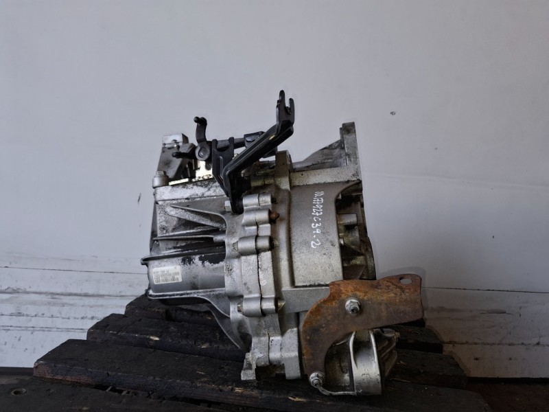 Recambio de caja cambios para ford c-max (cb3)(2007) g8db referencia OEM IAM 9M5R7002YA  